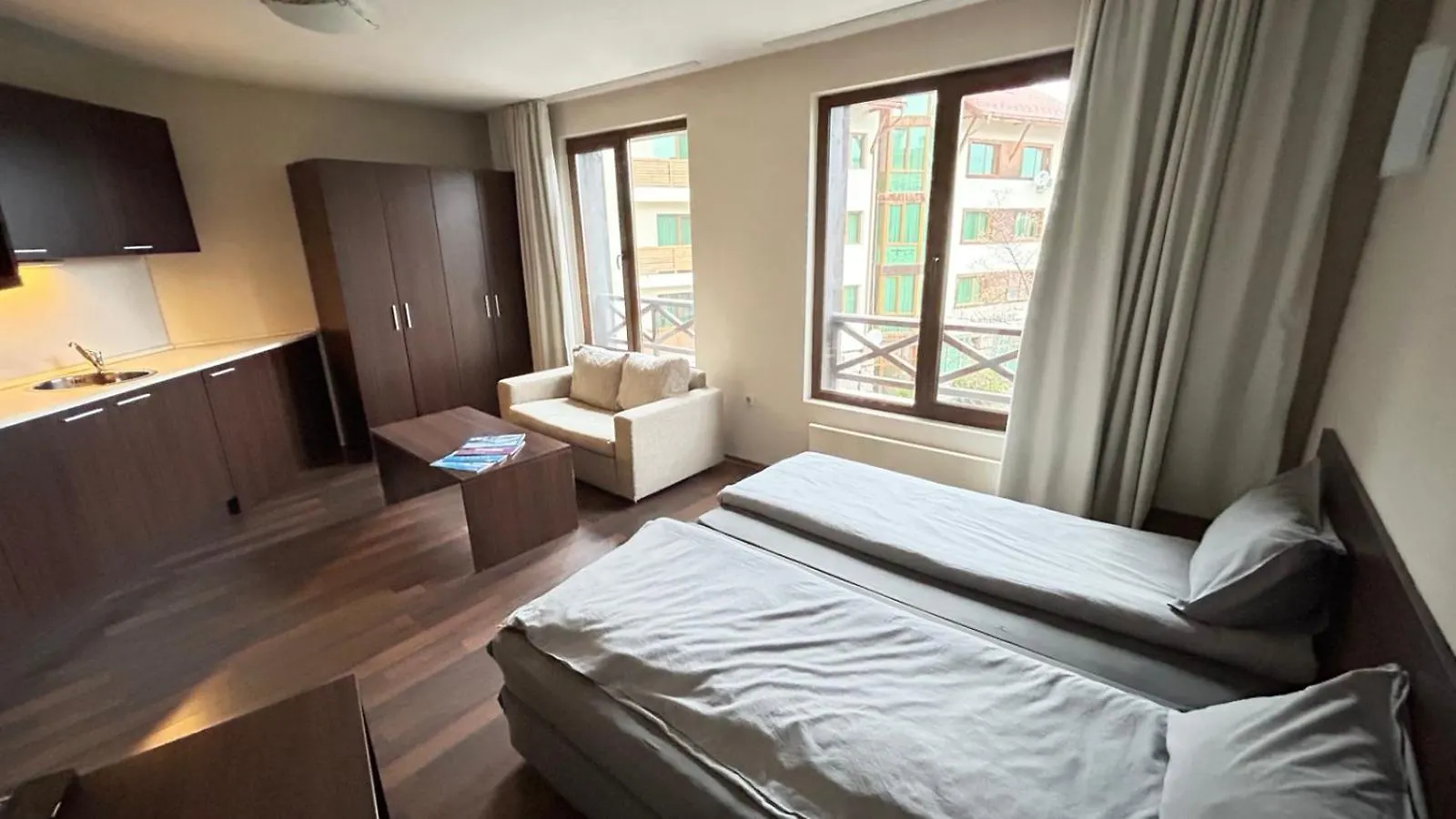 Altitude Mountain Apartments Aspen At Gondola Bansko