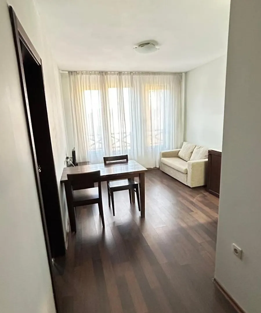 Altitude Mountain Apartments Aspen At Gondola Bansko